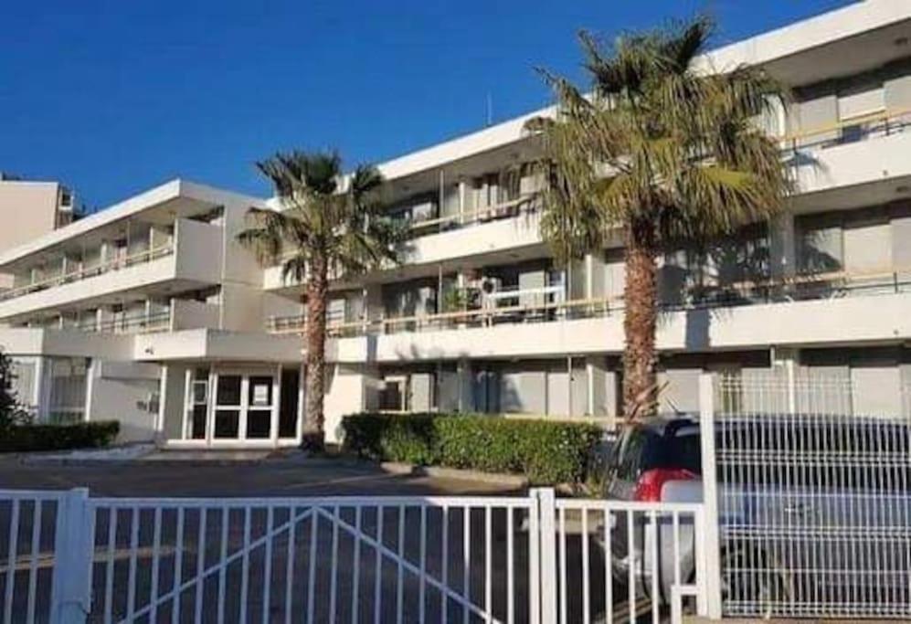 100 M De La Plage - Les Cigales De Mer - Studio Cabine - Parking Le Grau-du-Roi Exterior foto